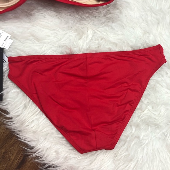 La Blanca red bikini bathing suit w/ built in bra - Picture 3 of 5